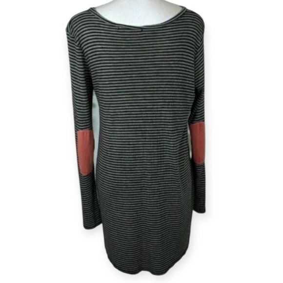 CHRIS & CAROL STRIPE TUNIC SZ.M EUC.  Black & Gray with pink elbow patches - Picture 2 of 3